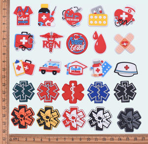 Parche <span class=keywords><strong>de</strong></span> plástico blando <span class=keywords><strong>de</strong></span> PVC <span class=keywords><strong>de</strong></span> dibujos animados bonitos al por mayor para la atención médica DIY, funda para teléfono móvil, amuletos para zapatos, decoración <span class=keywords><strong>de</strong></span> hadas religiosas - Product Image 2