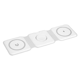 Cargador magnético inalámbrico 3 en 1 Estación de carga rápida Cargador de viaje plegable portátil para iPhone Apple Watch <span class=keywords><strong>AirPods</strong></span> - Product Image 1