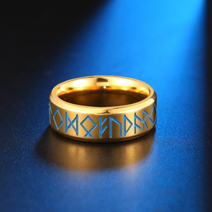 Anillo con Escritura Vikinga Nórdica, Color Acero, Interior Curvo, Pulido a Espejo, Grabado, Joyería de Moda Unisex, Regalo - Product Image 3