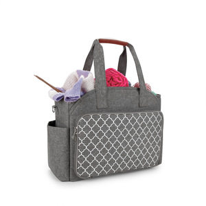 Sac à tricoter avec compartiments pour le rangement du fil et des aiguilles, sac à main bandoulière gris et noir pour tricoter des pulls - Product Image 2