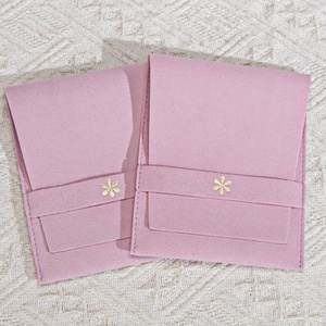 Pochette de luxe en microfibre pour bijoux (bracelets, boucles d'oreilles, colliers) – Sac cadeau personnalisé en microfibre - Product Image 4