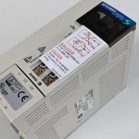 Amplificador de Servoaccionamiento AC MR-JE-40B de Alto Rendimiento, 3.5kW, para Máquinas Herramienta, Robots, Control de Movimiento de Precisión