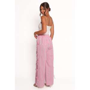 กางเกงสำหรับสวมใส่ทุกวันน้ำหนักเบาสำหรับผู้หญิง ออกแบบมาเพื่อให้สวมใส่สบายและสะดวกแม้ใช้งานเป็นเวลานาน - Product Image 3