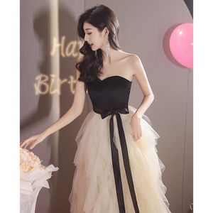 Vestido de <span class=keywords><strong>Novia</strong></span> Estilo Sexy Lujo Ligero Fiesta de Cumpleaños Reunión Anual Malla Cosida Top Tubo Examen de Arte - Product Image 1