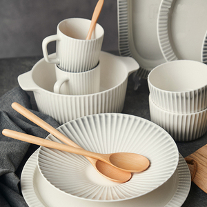 Cao cấp Nhà Bếp Bộ đồ ăn gốm Bát tấm bộ Bắc Âu trắng gốm Bộ đồ ăn sang trọng Đồ sành sứ Bộ bữa ăn tối - Product Image 3