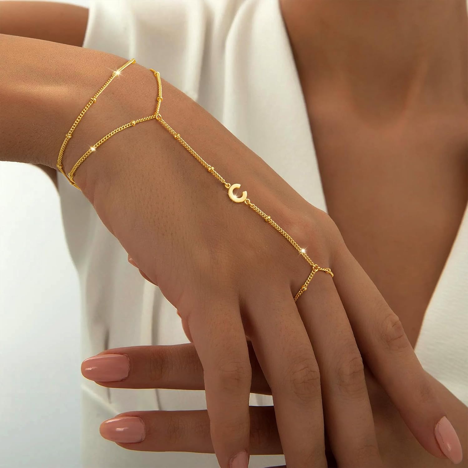 How to Choose Arm Jewelry for Women: A Complete Buying Guide