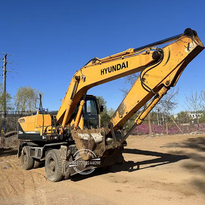 Excavatrice sur pneus de haute qualité HYUNDAI 210W-9 d'occasion avec faible kilométrage et système hydraulique - Product Image 1