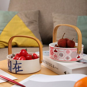 Cesta de frutas de cerámica Master Gu con asa de madera, diseño rojo y azul, para almacenamiento de aperitivos en la sala de estar - Product Image 2