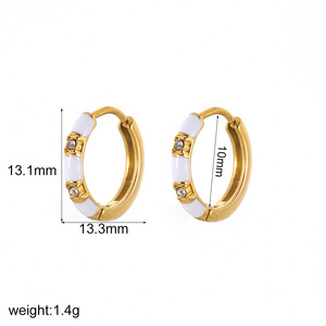 Pendientes Huggie de Oro de 18k y Acero Inoxidable con Incrustaciones de Perlas, Anillo Circular Geométrico, Joyería para Mujer de Uso Diario - Product Image 4