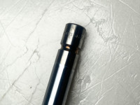 Pièces de rechange pour engins de construction : Soupape d'échappement Volvo 20513285, Soupape Volvo