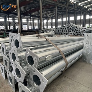 Poteau d'éclairage de rue octogonal en <span class=keywords><strong>fer</strong></span> forgé avec éclairage solaire pour drapeau - Product Image 1