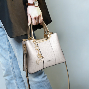 <span class=keywords><strong>FOXER</strong></span> 2026 Nouveautés Sac à bandoulière en cuir de vachette véritable durable brodé imperméable pour femme Sac à main de luxe - Product Image 2