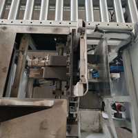 Machine d'étiquetage automatique de cartons pour l'emballage alimentaire sur surface plane