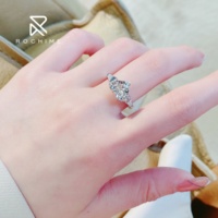 Bague de fiançailles en forme de cœur Rochime en argent sterling 925 avec pierres latérales en zircon cubique pour femme – Vente en gros