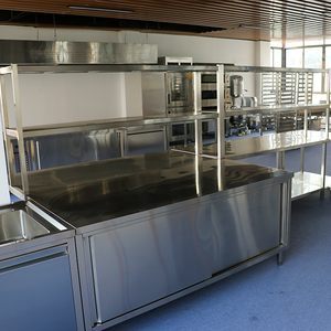 Meja Kerja Stainless Steel Komersial HELAXEN Kaki Tinggi Dapat Disesuaikan Bahan Food Grade Kapasitas Beban 300kg/m untuk Dapur - Product Image 6