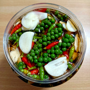 Piments verts en conserve de qualité supérieure, entiers, saveur salée, emballage en fût de 20 kg, durée de conservation de 12 mois, Vietnam / Lily - Product Image 1
