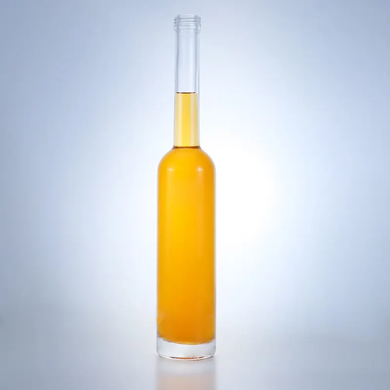 Alta magro longo pescoço redondo ou quadrado garrafas de licor de vidro para uísque vodka tequila garrafas com cortiça ou parafuso superior