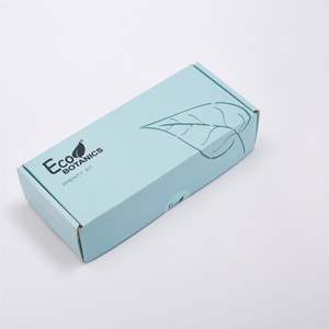 Conjunto de servicios de hotel desechables personalizados de lujo Champú de plástico de lujo moderno con color y logotipo personalizados para uso en aerolíneas - Product Image 3