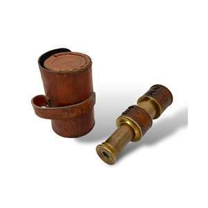 Télescope à deux tubes, boîte en cuir, design classique en laiton, décoration artistique, polyvalent pour bureau, étagère, maison, décoration nautique - Product Image 3