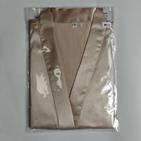 Bata corta de verano refrescante y ligera para mujer de talla grande, ropa de descanso abierta de poliéster satinado, venta al por mayor en stock