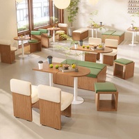 Ensemble de table et chaises en bois de style nordique pour restaurant, magasin de thé au lait ou de desserts, comprend une table de canapé et un tabouret