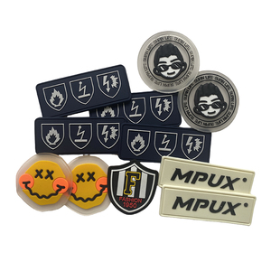 Chapeau habillement personnalisé logo 3D en caoutchouc souple PVC silicone gaufré fantassin de marine étiquette de patch tactique en pvc - Product Image 6