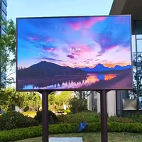 Layar Iklan LED P8 Warna Penuh Dalam Ruangan dengan Rating IP65 Kecerahan Tinggi 5000cd OEM untuk Penggunaan di Bandara & Aula Pameran
