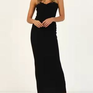 ชุดเดรสผู้หญิงดีไซน์ใหม่รับซัมเมอร์ เซ็กซี่รัดรูป โชว์หลังเปลือย แขนกุด เรียบหรู - Product Image 3