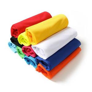 T-shirts de fitness en polyester respirant pour hommes Vente en gros T-shirt de sport en maille solide imprimé avec <span class=keywords><strong>logo</strong></span> personnalisé à manches courtes pour hommes - Product Image 5