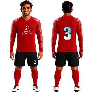 Ensemble Maillot et Short de Football Rétro à Manches Longues 100% Polyester, Vêtements de Football Personnalisables avec Logo, Nouveau Style, Prix de Gros - Product Image 1