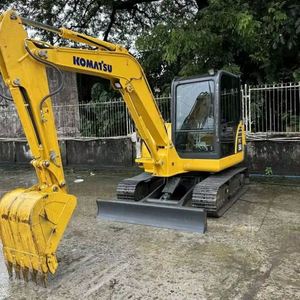 Mini-excavatrice Komatsu PC58 d'occasion importée, 5,8 tonnes, haute performance, nouvelle arrivée du Japon, en vente, moteur Cummins, pompe, certifiée CE - Product Image 2