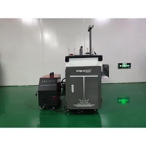 Équipement laser portable 3-en-1 pour le soudage, le nettoyage et la découpe - Product Image 6