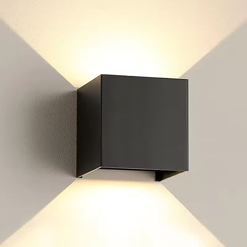 Noir-extérieur-étanche