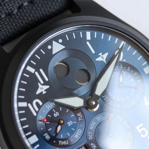 High-<b>end</b> men's black ceramic wristwatch, pilot-style multi-functional automatic mechanical waterproof watch - Product Image 4