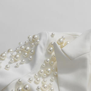 Nuovi Arrivi 2026: Set Elegante Primaverile <span class=keywords><strong>con</strong></span> Giacca di Alta Qualità Decorata <span class=keywords><strong>con</strong></span> Perle e Minigonna Asimmetrica per Donna - Product Image 4