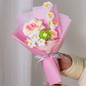 ของขวัญวาเลนไทน์ปี 2026 งานถักโครเชต์ ของขวัญทำมือสำหรับวันรับปริญญา ของขวัญวันแม่รูปดอกคาร์เนชั่นถักโครเชต์ - Product Image 3
