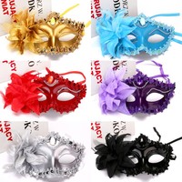 Masque en plastique pour Halloween 2026, style Princesse, motif Grande Lys, pour Fêtes Costumées, Robes Sexy, Léger, Imprimé UV, pour Fêtes Costumées d'Halloween DIY