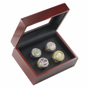 . Ensemble de 4 bagues de championnat des <span class=keywords><strong>Golden</strong></span> State Warriors 2015/2017/2018/2022, n°30 <span class=keywords><strong>Stephen</strong></span> <span class=keywords><strong>Curry</strong></span>, classique, basket-ball, sport - Product Image 3