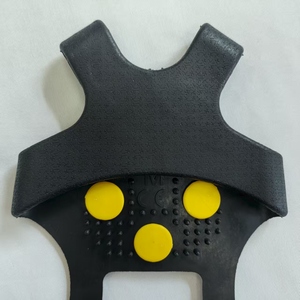 <span class=keywords><strong>Crampons</strong></span> à glace <span class=keywords><strong>Crampons</strong></span> de traction neige <span class=keywords><strong>pour</strong></span> <span class=keywords><strong>chaussures</strong></span> et bottes 10 goujons <span class=keywords><strong>Crampons</strong></span> à glace antidérapants <span class=keywords><strong>Crampons</strong></span> en caoutchouc Taille L - Product Image 5