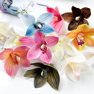 Fleur d'orchidée Cymbidium artificielle 6-7cm en soie pour décoration de mariage, arrangement mural, kit de matériel pour épingles à cheveux - Product Image 2