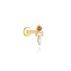 Pendiente de cartílago con rosca interna de plata de ley S925 chapada en oro, con parte trasera plana y circonita cúbica de colores. - Product Image 4