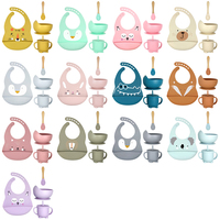 Set de alimentación de silicona para bebé, kit de vajilla con diseño estampado, babero, tazón y cuchara con vaso con pajita