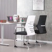 Mode nouvelle chaise de bureau ergonomique sans tissu de maille de roue traîneau stationnaire pour réunion réception visiteurs invités événements en attente