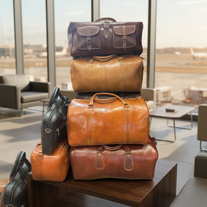 Sac de voyage unisexe de luxe classique en cuir véritable de haute qualité, élégant, avec poignée souple et fermeture éclair intégrée - Product Image 2