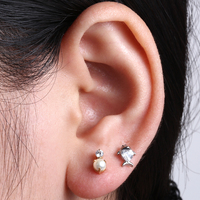 Piercing Labret en Titane ASTM F136 G23 à Filetage Interne, Perle Ronde CZ, Plaqué Or, Dos Plat, pour Cartilage, Lèvre, Hélix, Tragus