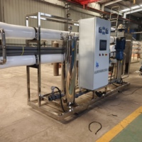 Sistema de Ósmosis Inversa de Baja Presión Montado en Plataforma para Desalinización de Agua Salada de Forma Rentable