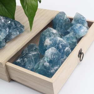 Vente en gros de blocs de pierres brutes de fluorite bleue, de quartz naturel de guérison et de pierres précieuses pour spécimens minéraux - Product Image 6