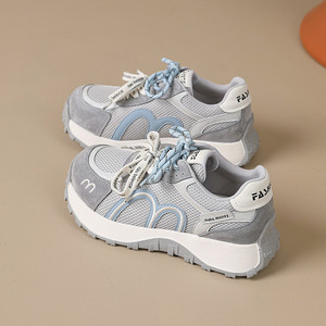 Chaussures plates décontractées classiques pour femmes, dessus en mesh, doublure en coton, talon plat, semelle épaisse, légères, respirantes, amortissantes - Product Image 1
