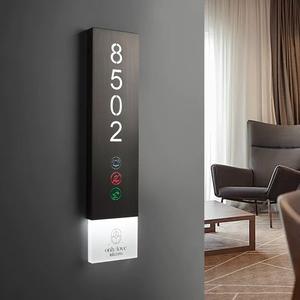 Elektronische houten slimme hotelwandkamerdeur LED-nummerborden DND MUR gastenservice deurplaatjes met deurbel - Product Image 6