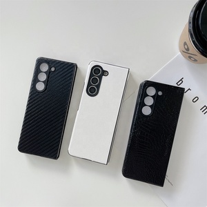 Coque arrière pour <span class=keywords><strong>Samsung</strong></span> Galaxy Z Fold 5 en cuir véritable de haute qualité avec logo personnalisé, vente en gros - Product Image 3